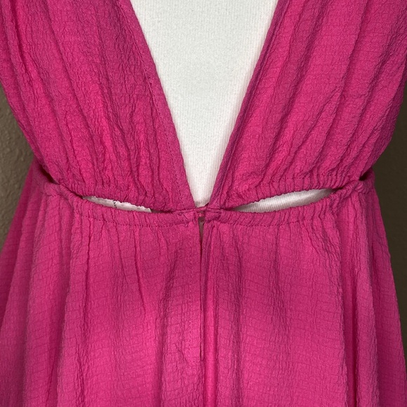 NWT Lush Beautiful Pink Maxi Dress with Cutouts Size S - Picture 12 of 14